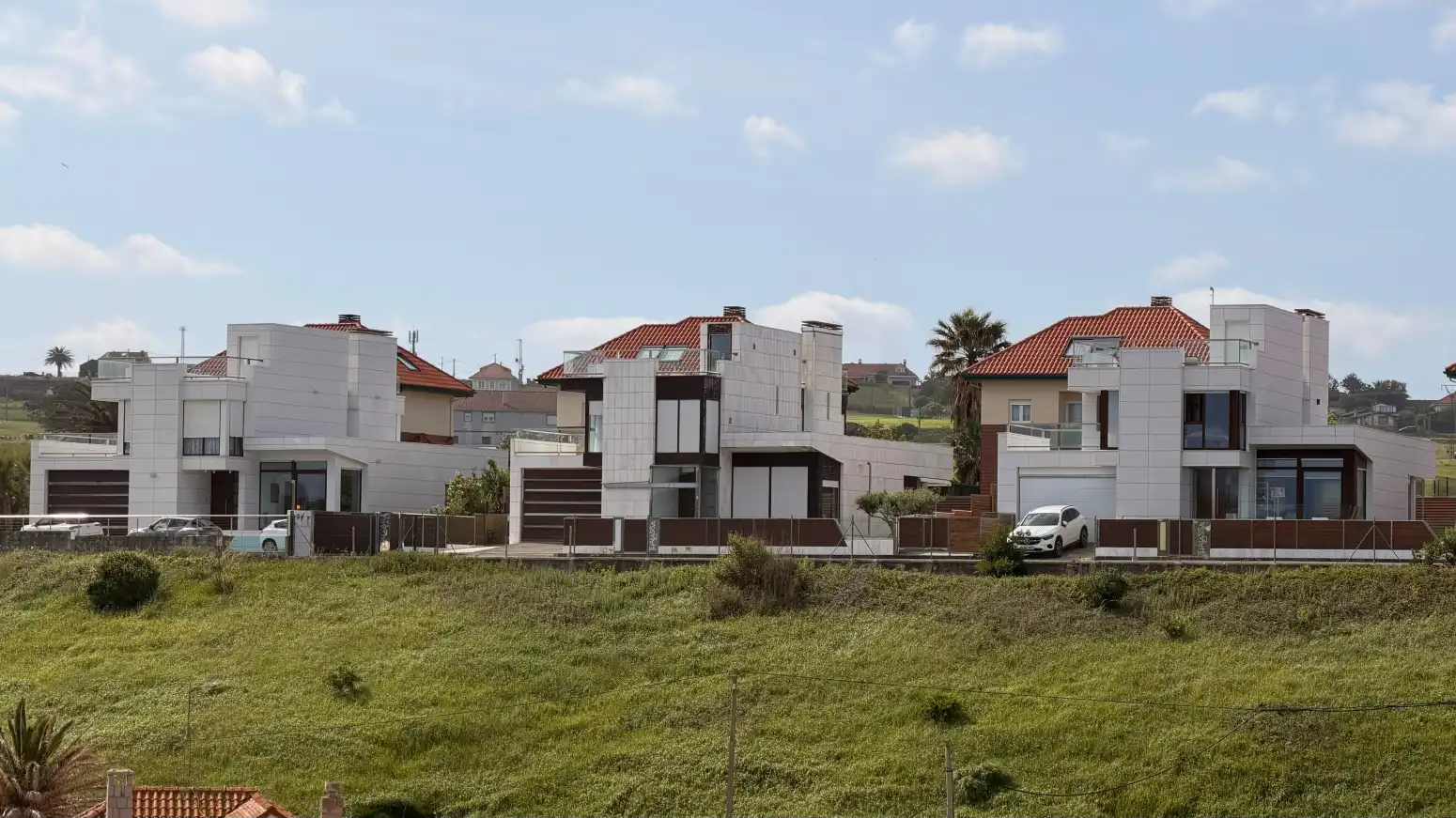 Vista exterior de Ático en venta en Piélagos con Calefacción, Jardín privado y Parquet