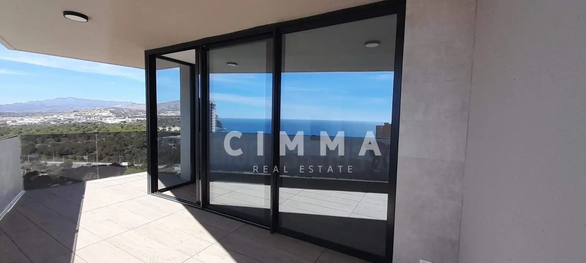 Piso con terraza en venta en Avenida del Alcalde Don Vicente Pérez Devesa, imagen 21
