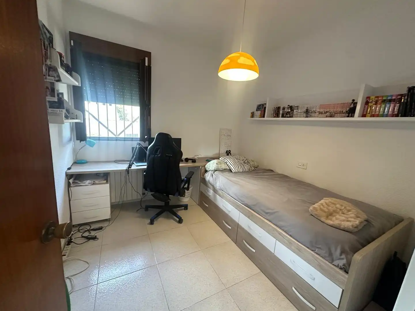 Dormitori de Casa o xalet en venda en Monóvar  / Monòver amb Jardí privat