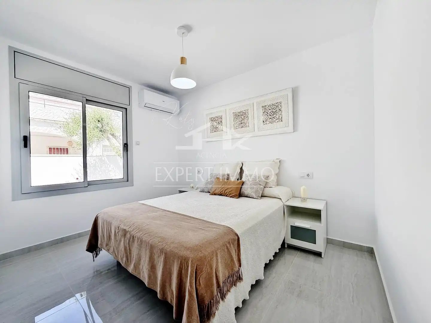 Dormitori de Casa o xalet en venda en Roses amb Aire condicionat, Calefacció i Jardí privat