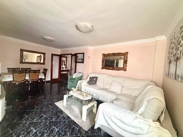 Wohnung mit Balkon zum Verkauf in Calle Triana