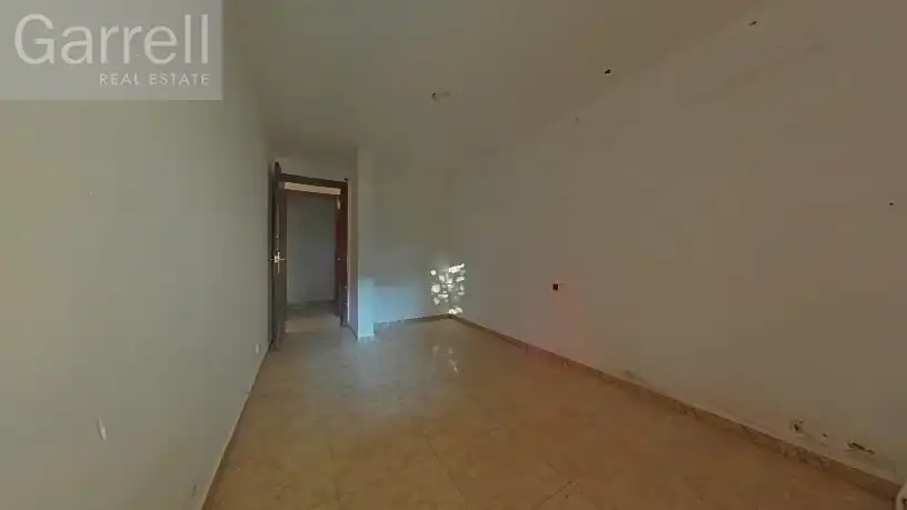 Habitación de Casa o chalet en venta en Llinars del Vallès con Terraza y Piscina