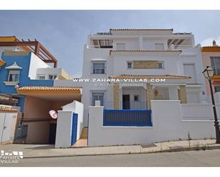 Exterior view of Single-family semi-detached for sale in Zahara de los Atunes  with Air Conditioner, Terrace and Community pool