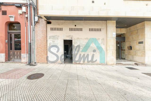 Local comercial en Venta en Isla De Cuba en Milán - Pumarín