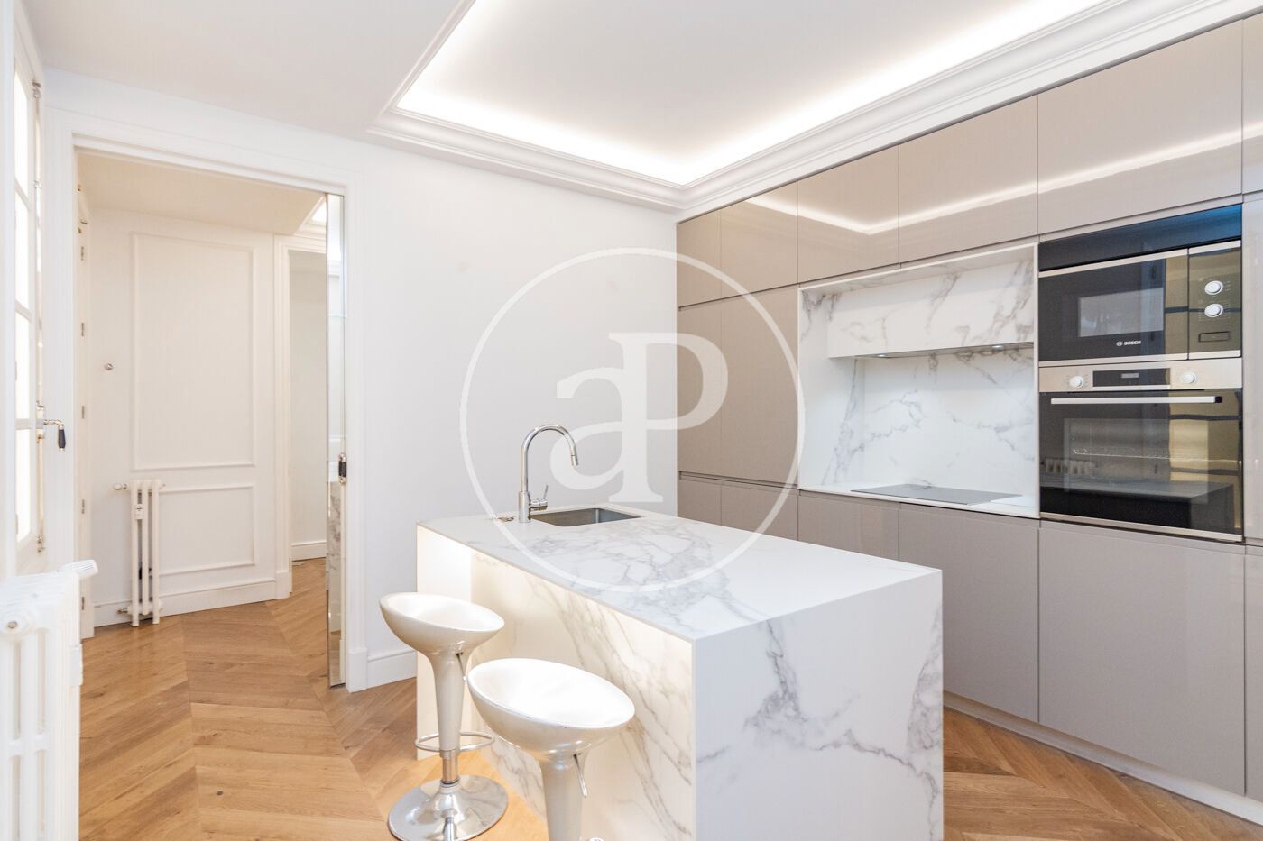 Kitchen of Flat to rent in  Madrid Capital  with Air Conditioner, Heating and Terrace