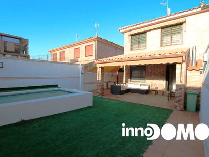 Single-family semi-detached for sale in Argés