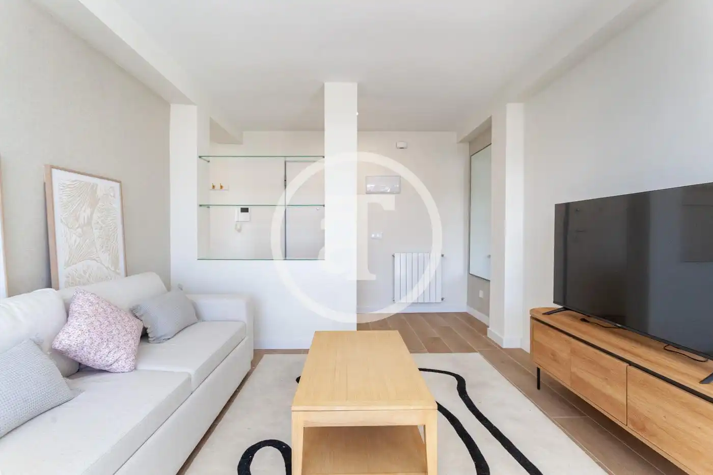 Living room of Flat for rent in Madrid  with Heating, Furnished and Oven