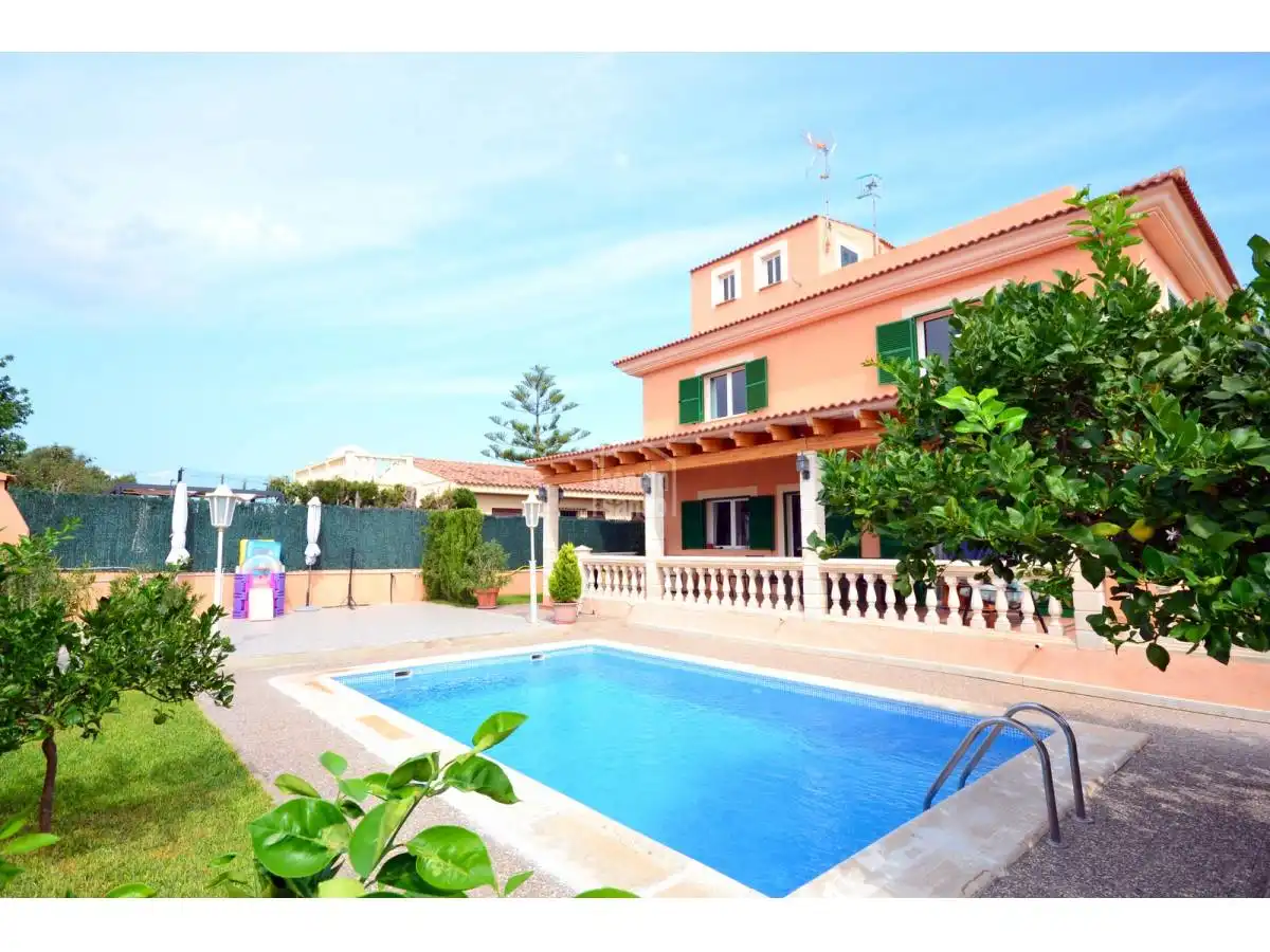Chalet con piscina en venta en Cala Millor, imagen 2