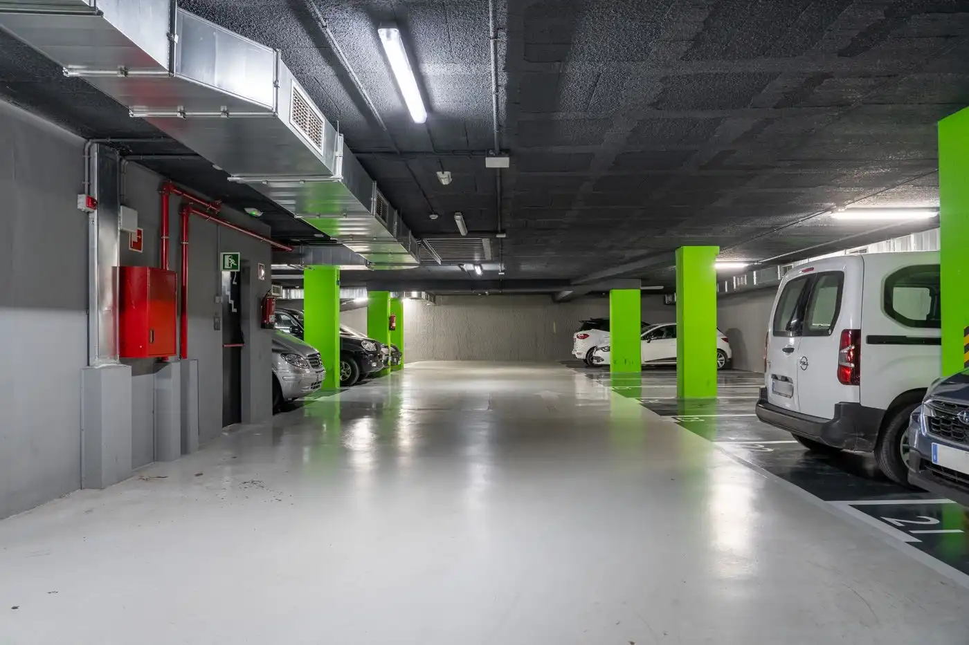 Parkplatz von Garage zur Miete in Barcelona