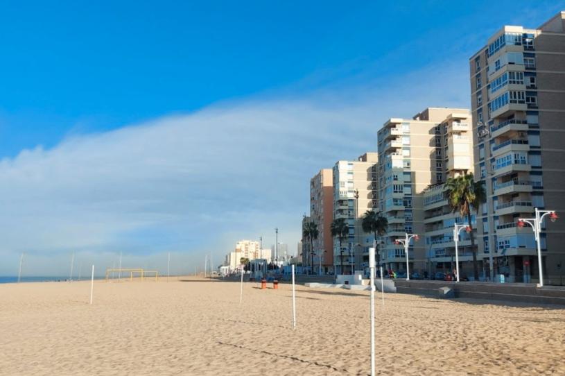 Foto 1 de Pis en venda a Avenida Ana de Viya, 2, Paseo Marítimo - San José - La Laguna, Cádiz