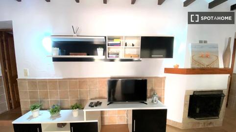 Photo 3 of Apartment to share in La Fustera, Alicante