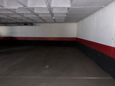 Einzelparkplatz mit Aufzug zum Verkauf in Calle de Santa Leonor