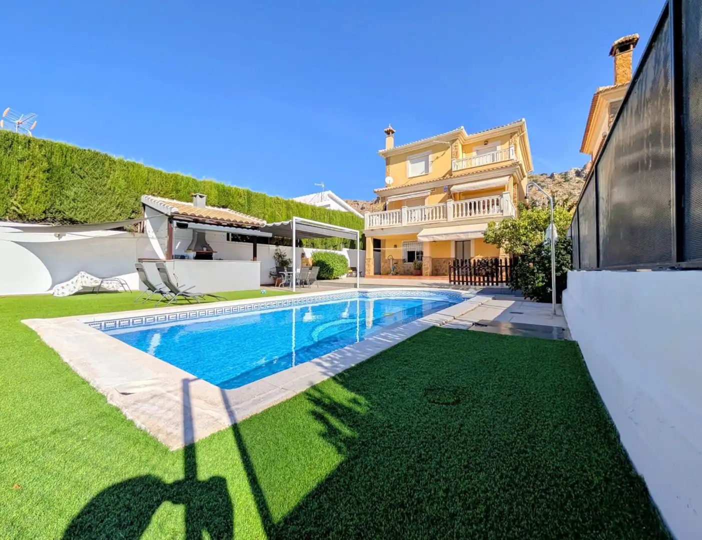 Chalet con piscina en venta en Alcalde Manuel de la Plata, imagen 6