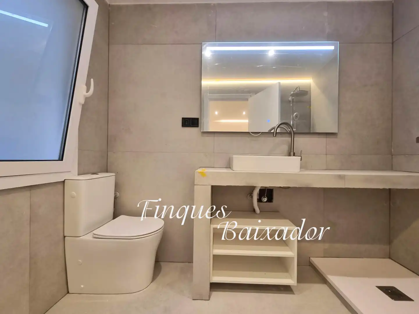 Flat for sale in Carrer de Vicenta Escoda, imagen 11