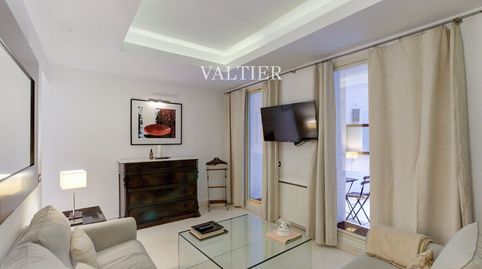 Foto 4 de Piso en venta en Calle del Monte Esquinza, Almagro, Madrid Capital