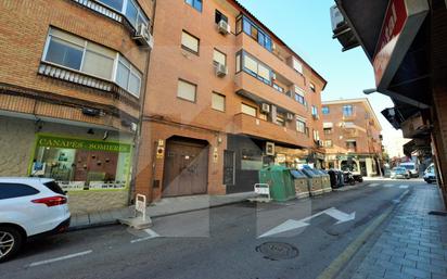 Exterior view of Garage for sale in Valdemoro