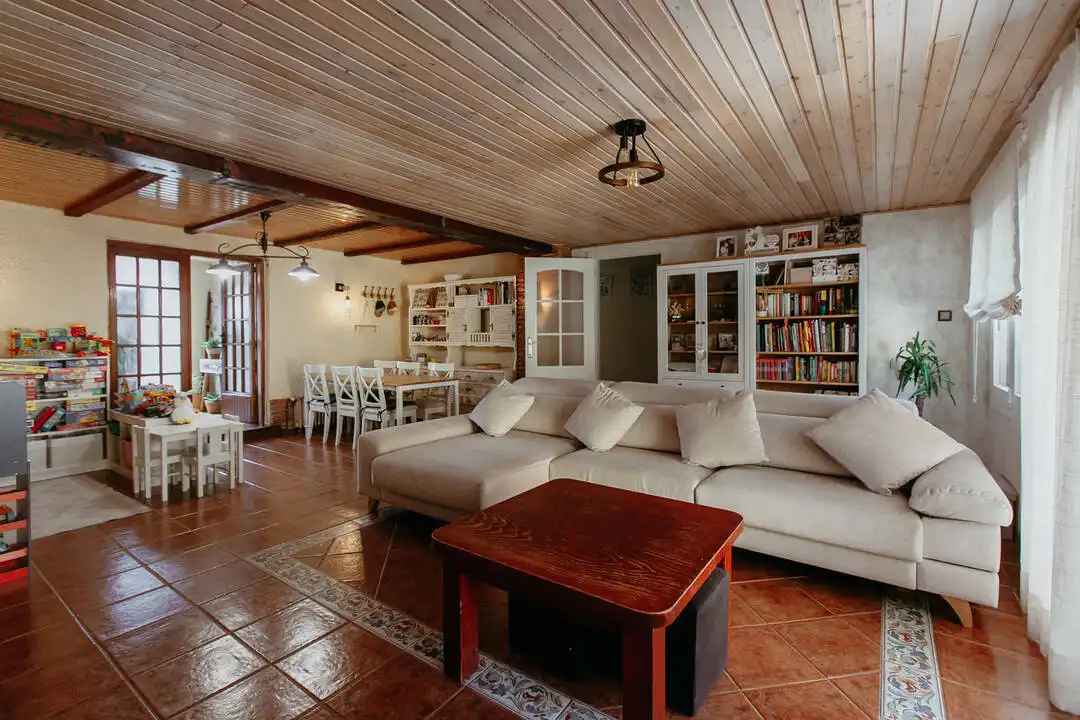 Sala de estar de Casa o chalet en venta en Lupiñén-Ortilla con Aire acondicionado, Calefacción y Jardín privado