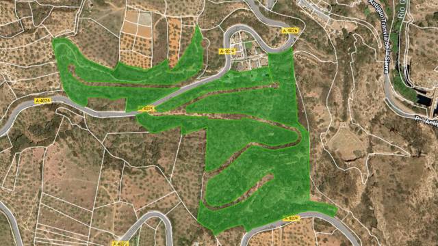 Terreno en Venta en  C/ Rubiales en Pinos Genil