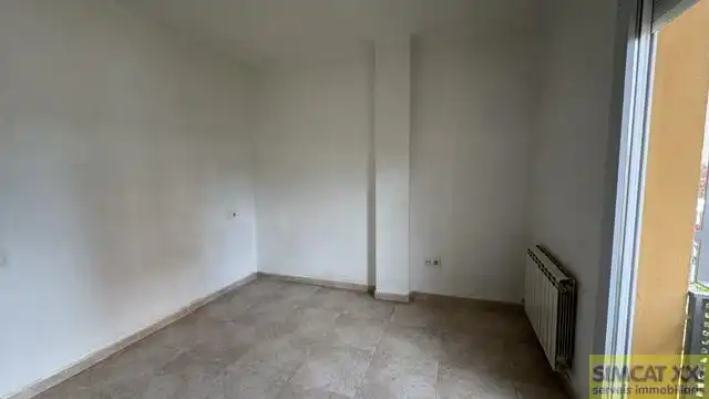Piso en venta en Figueres con Aire acondicionado, Calefacción y Trastero