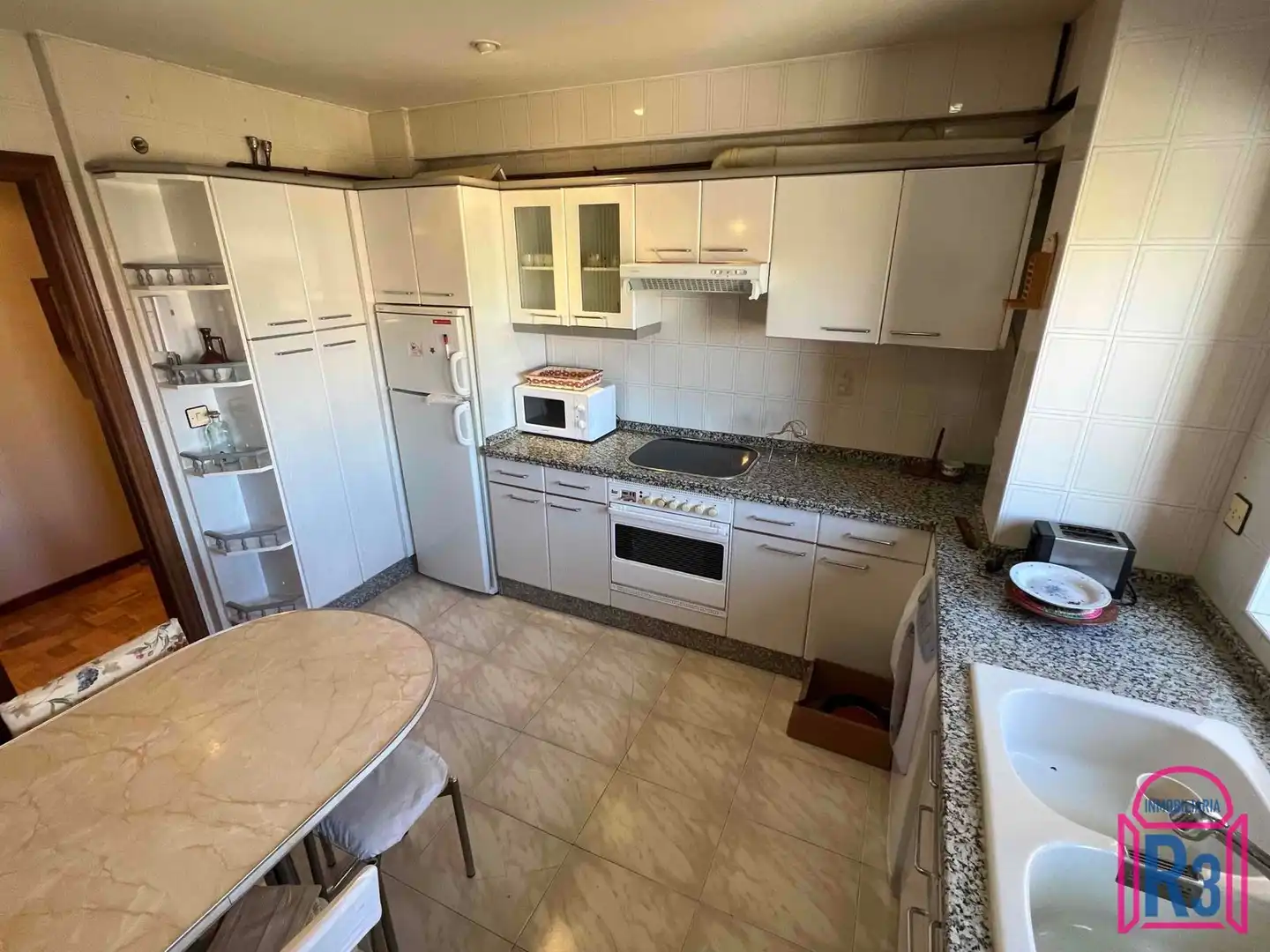 Flat with lift to rent in Cardenal Lorenzana, imagen 6