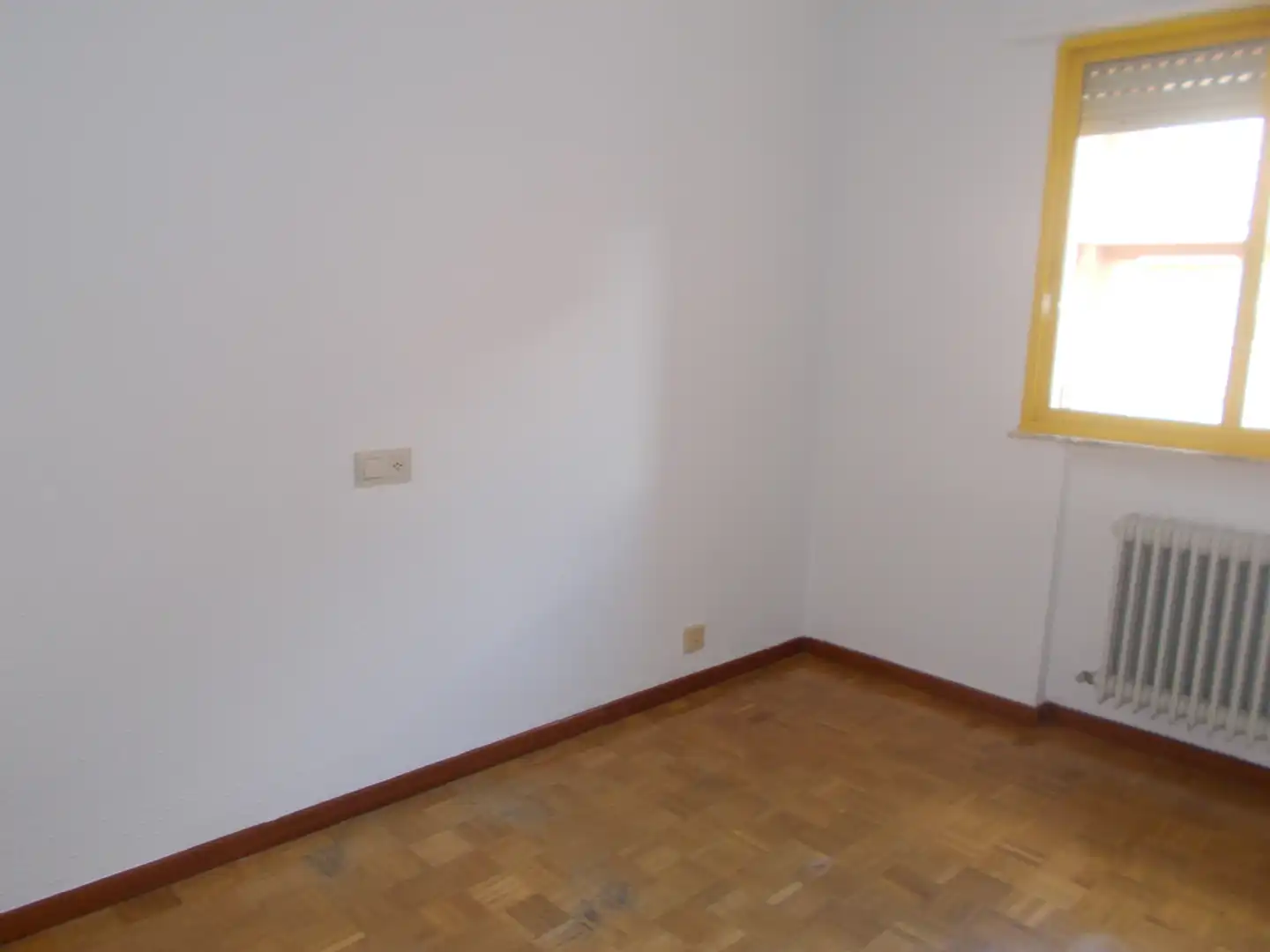 Bedroom of Flat for sale in Santa Marta de Tormes  with Air Conditioner, Heating and Parquet flooring