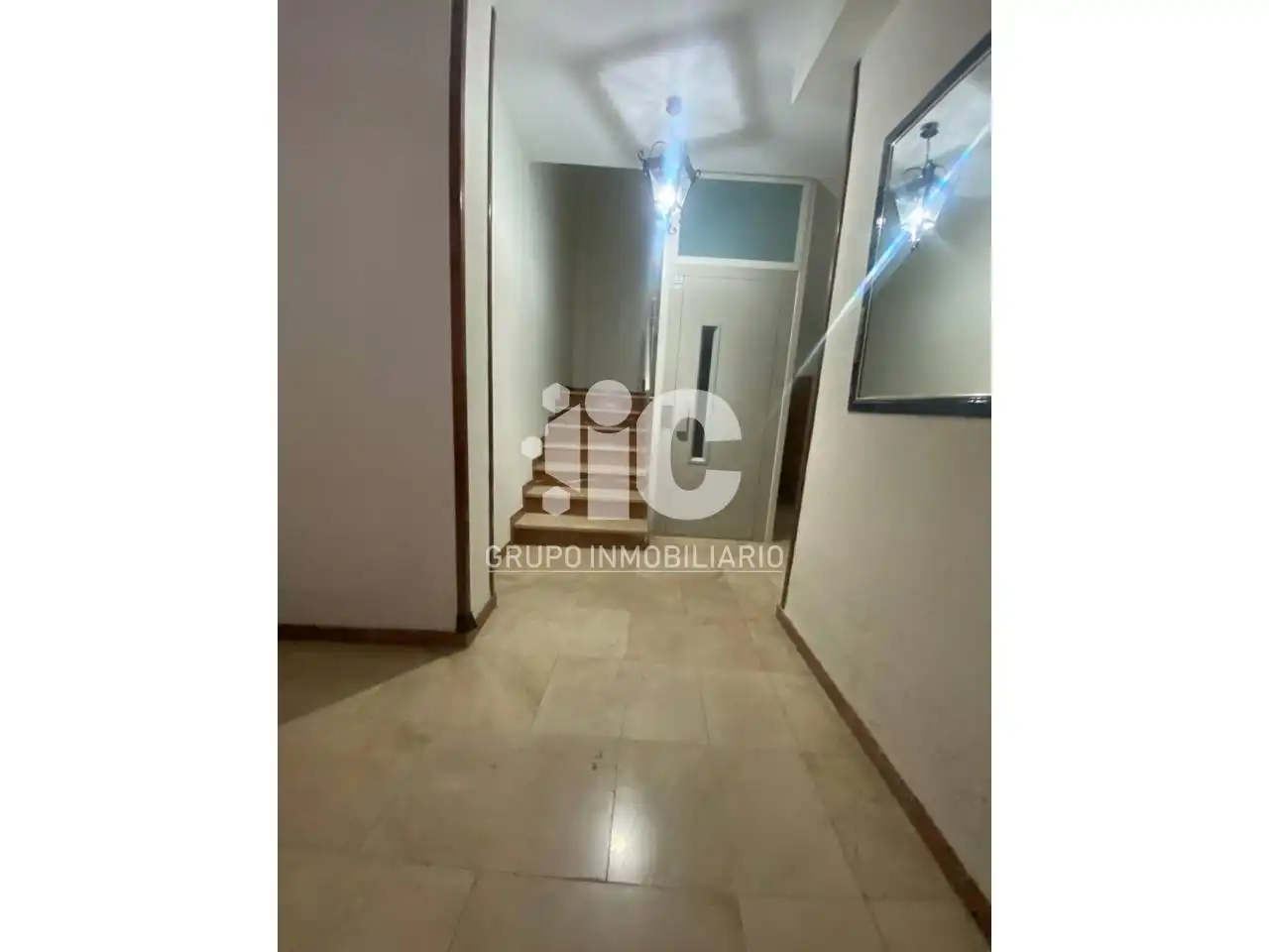 Flat with terrace for sale in Calle Cardenal Herranz Casado 1, imagen 3