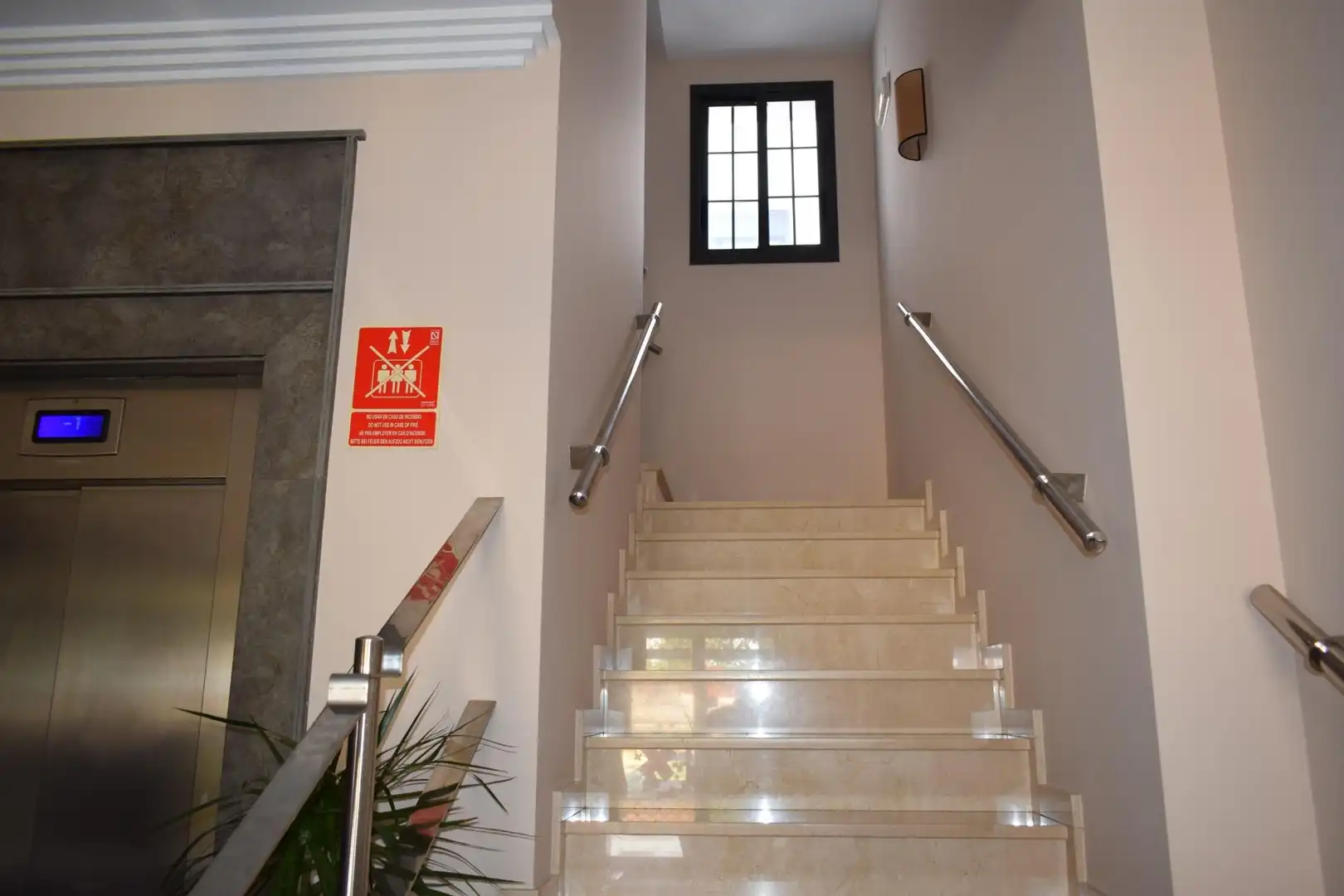 Edificio en venta en San Bartolomé de la Torre