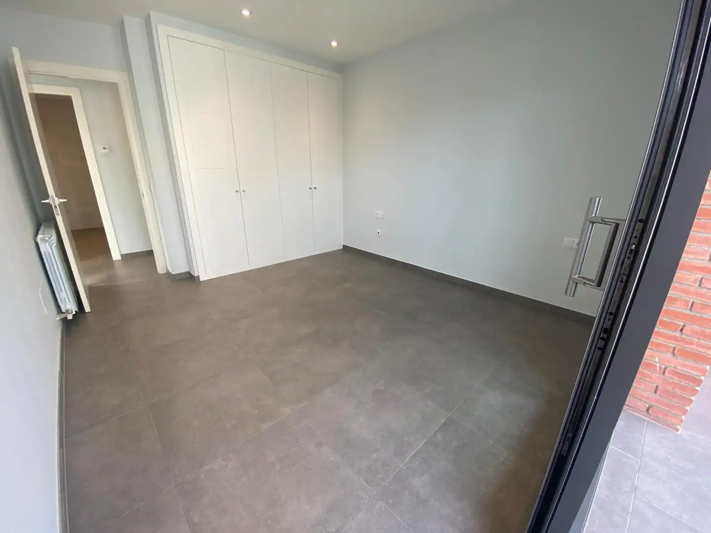 Casa adosada en venta en Vic con Calefacción, Jardín privado y Terraza
