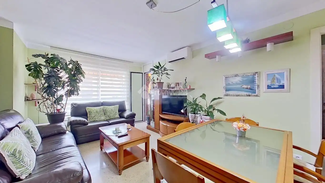 Living room of Flat for sale in Ripollet  with Balcony