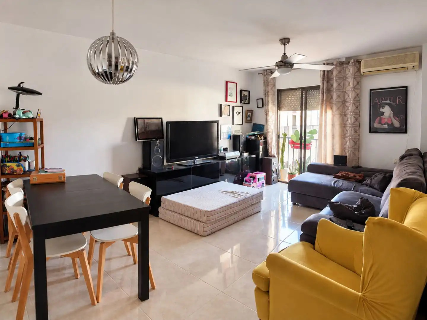 Sala de estar de Piso en venta en Carboneras, Almería