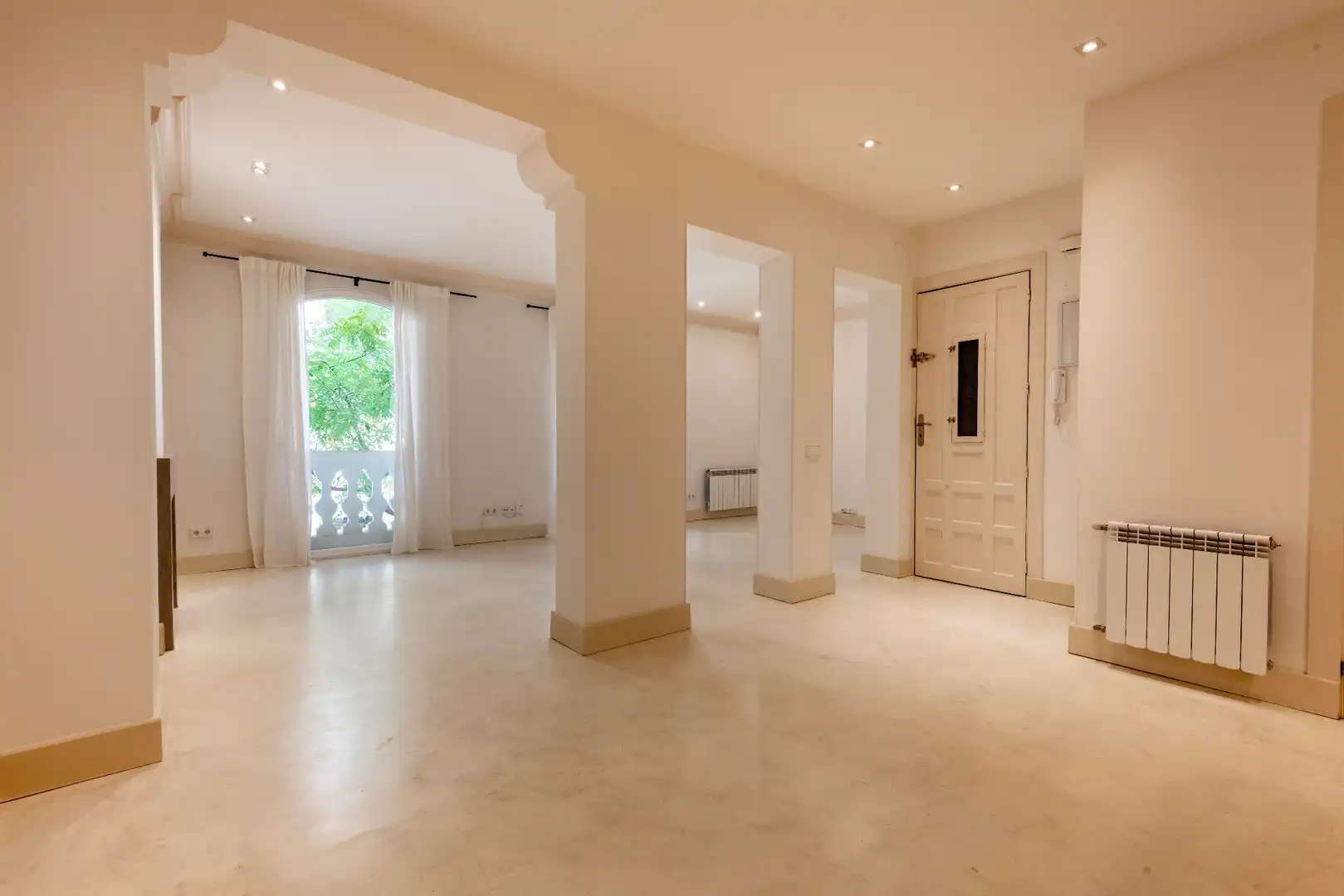 Flat for rent in Madrid  with Air Conditioner, Heating and Parquet flooring