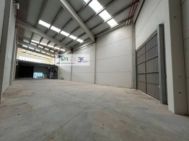 Nave industrial en Venta en PARQUE EMPRESARIAL MIRAFLORES en Cartuja Baja