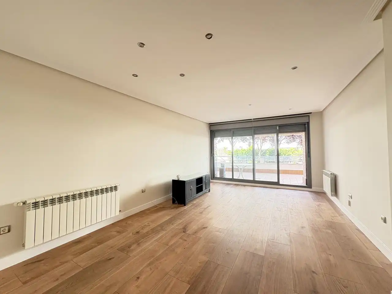 Sala de estar de Planta baja de alquiler en Las Rozas de Madrid con Aire acondicionado, Calefacción y Terraza
