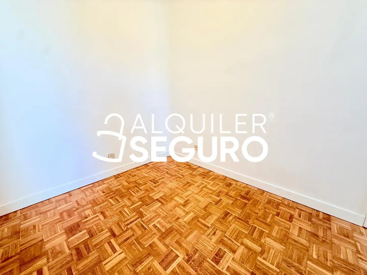 Piso con ascensor en alquiler en de Fernández de los Ríos, imagen 11