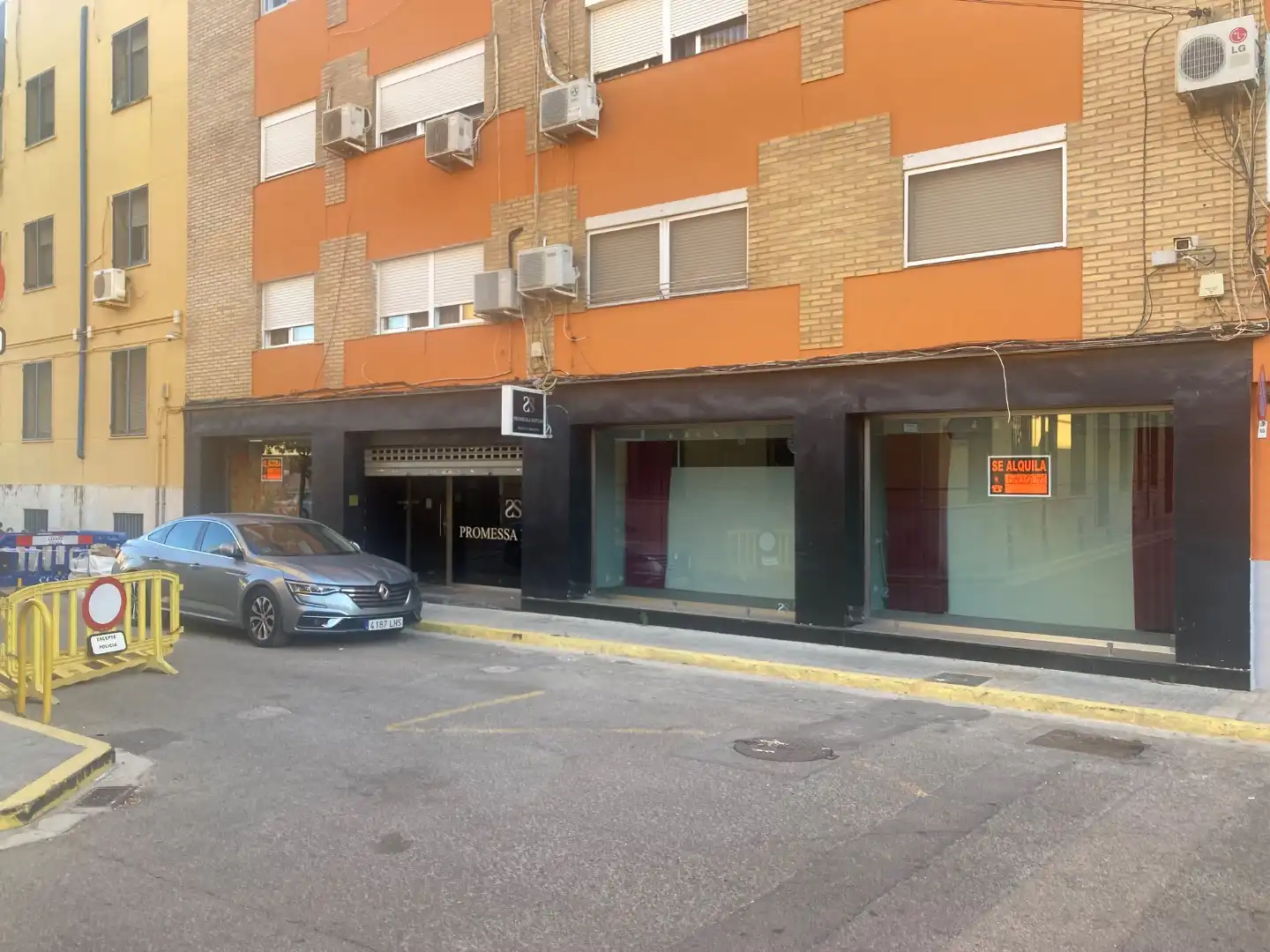 Local de lloguer en Sagunto / Sagunt amb Aire condicionat