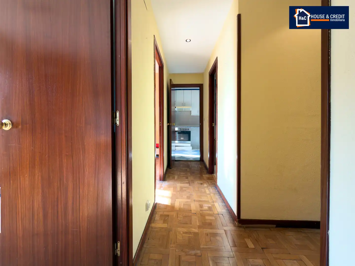 Piso en venta en Móstoles con Calefacción, Parquet y Terraza