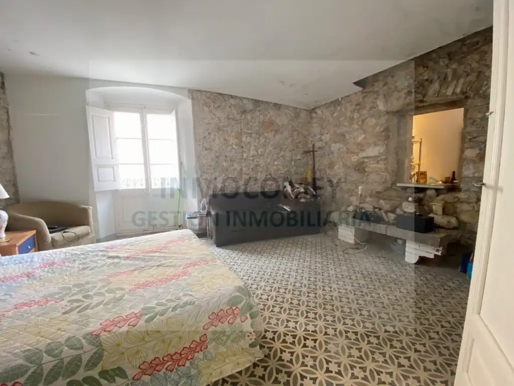 Schlafzimmer von Gebäude zum Verkauf in Torroella de Montgrí