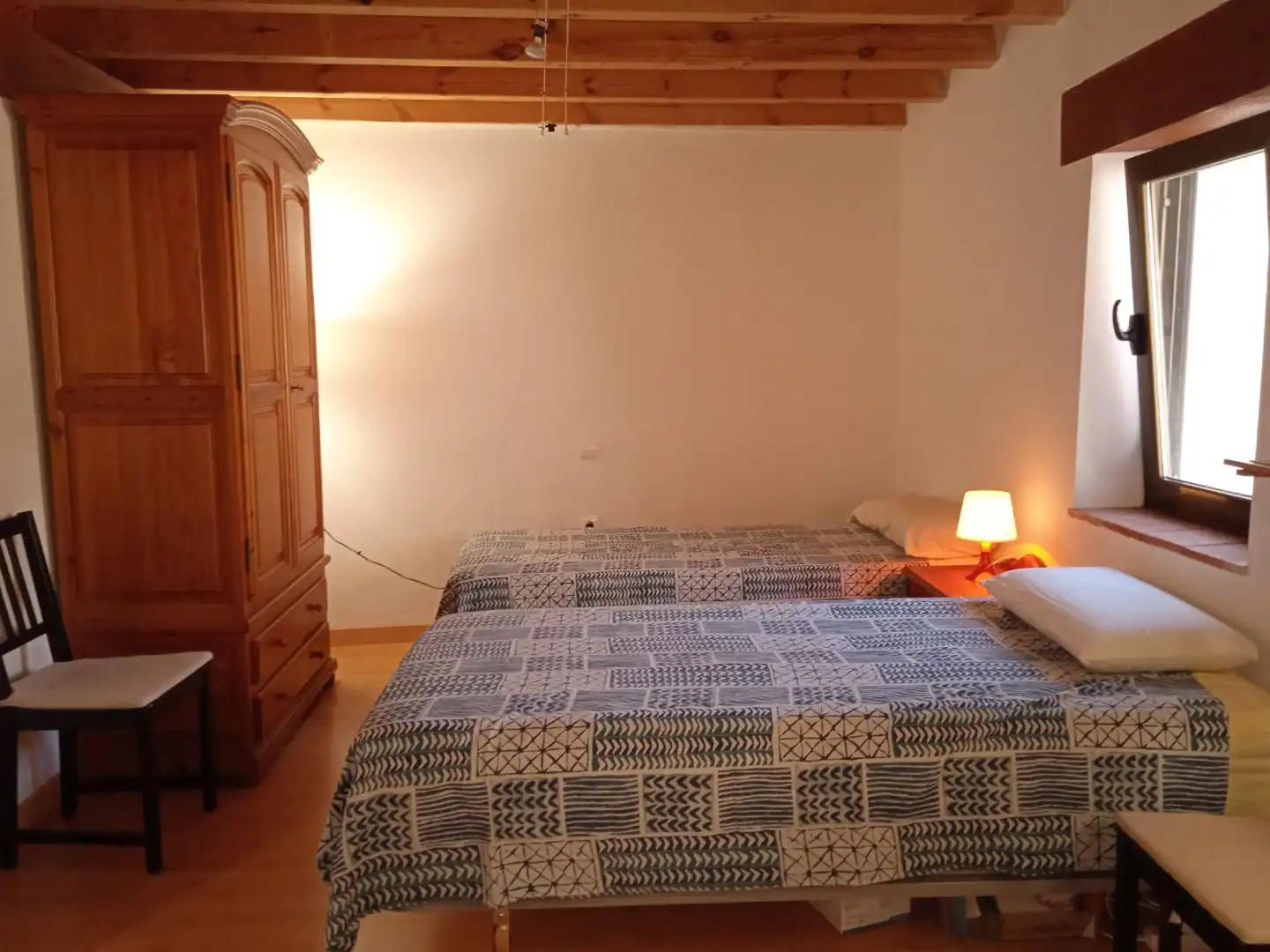 Schlafzimmer von Haus oder Chalet zum Verkauf in Jaraíz de la Vera mit Klimaanlage, Terrasse und Balkon