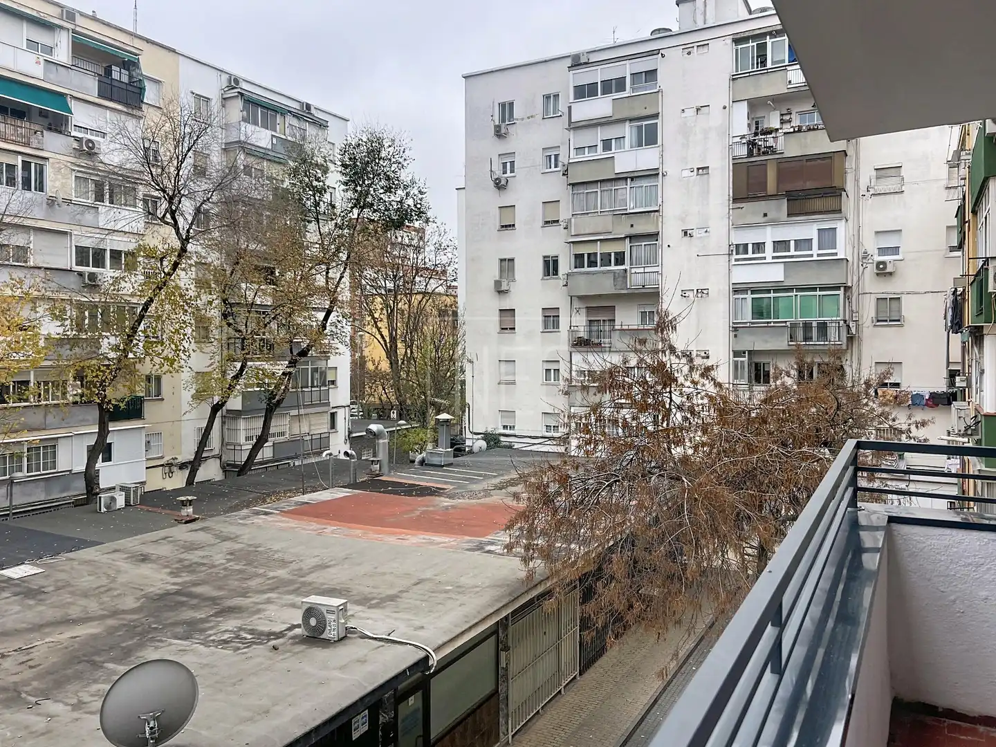 Exterior view of Flat for sale in Madrid  with Heating and Balcony
