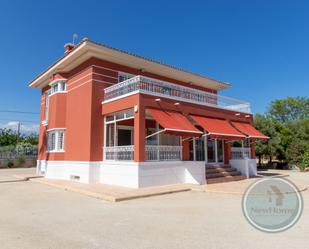 Exterior view of House or chalet for sale in Elche / Elx  with Terrace and Swimming Pool