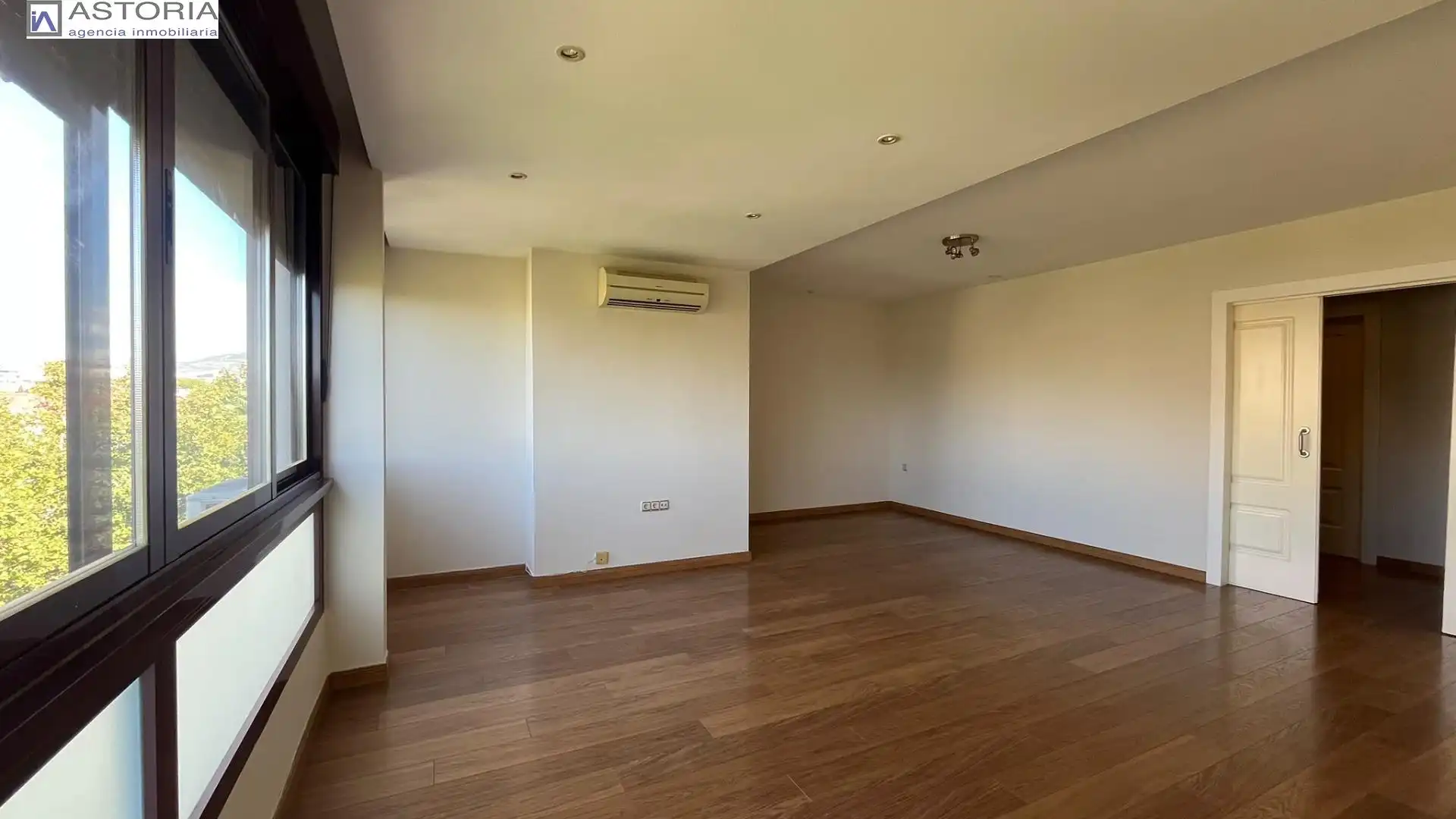 Wohnung zur Miete in Beiro