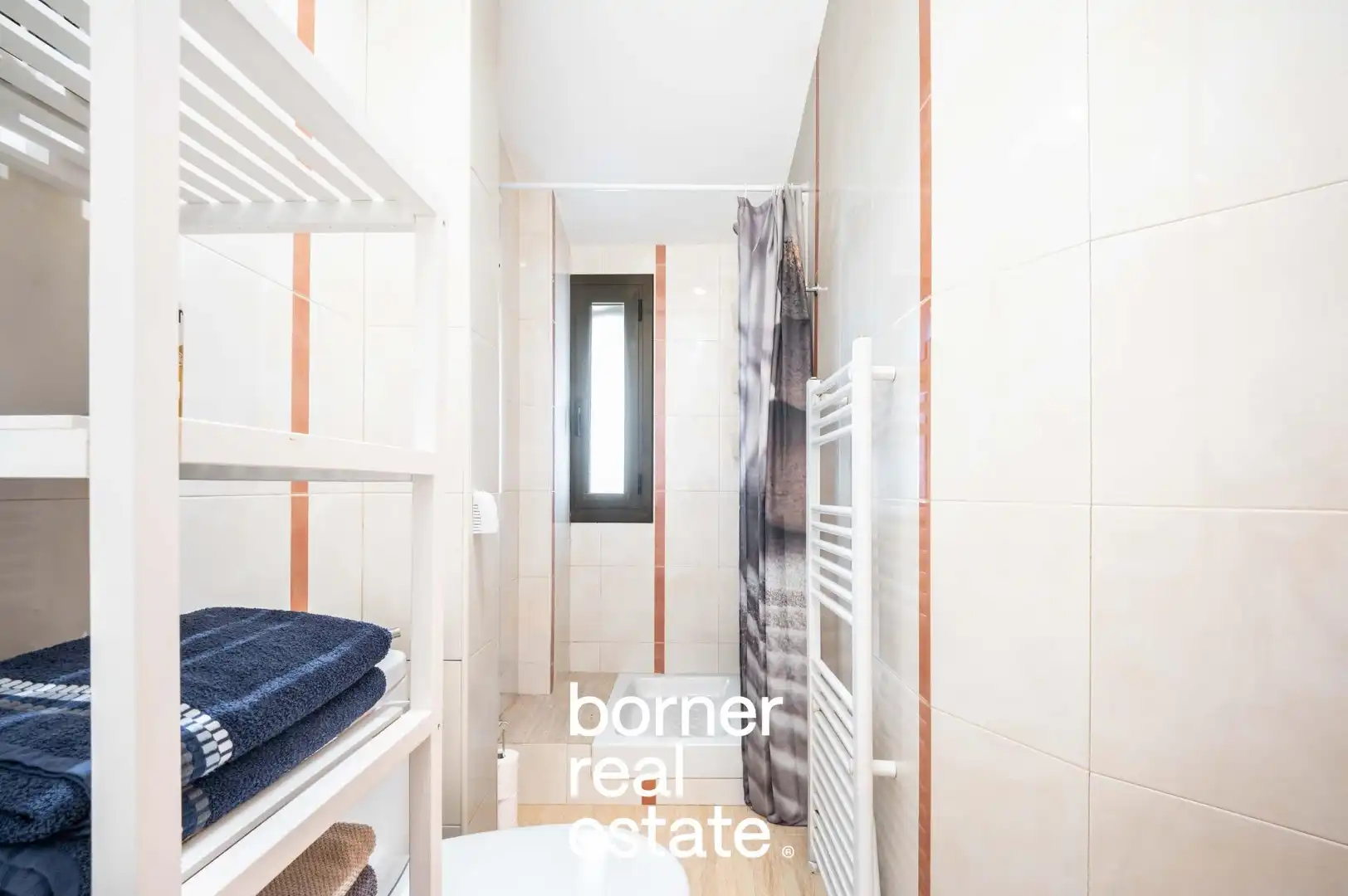 Bathroom of Attic for sale in Sabadell  with Air Conditioner, Heating and Terrace