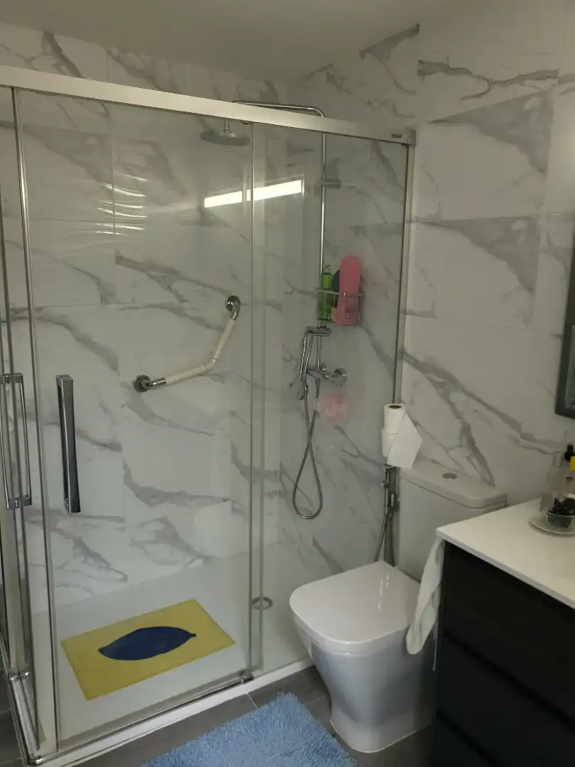 Baño de Casa o chalet en venta en Vigo  con Calefacción, Jardín privado y Terraza
