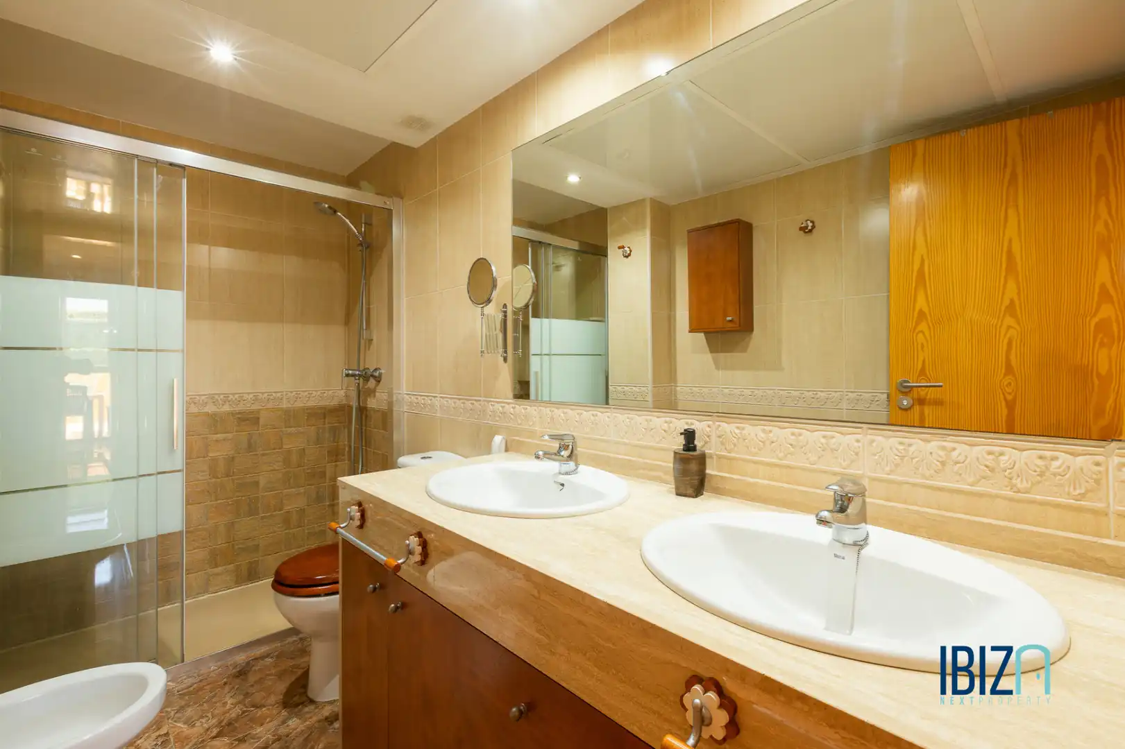 Badezimmer von Wohnung zum Verkauf in Eivissa mit Klimaanlage, Heizung und Terrasse