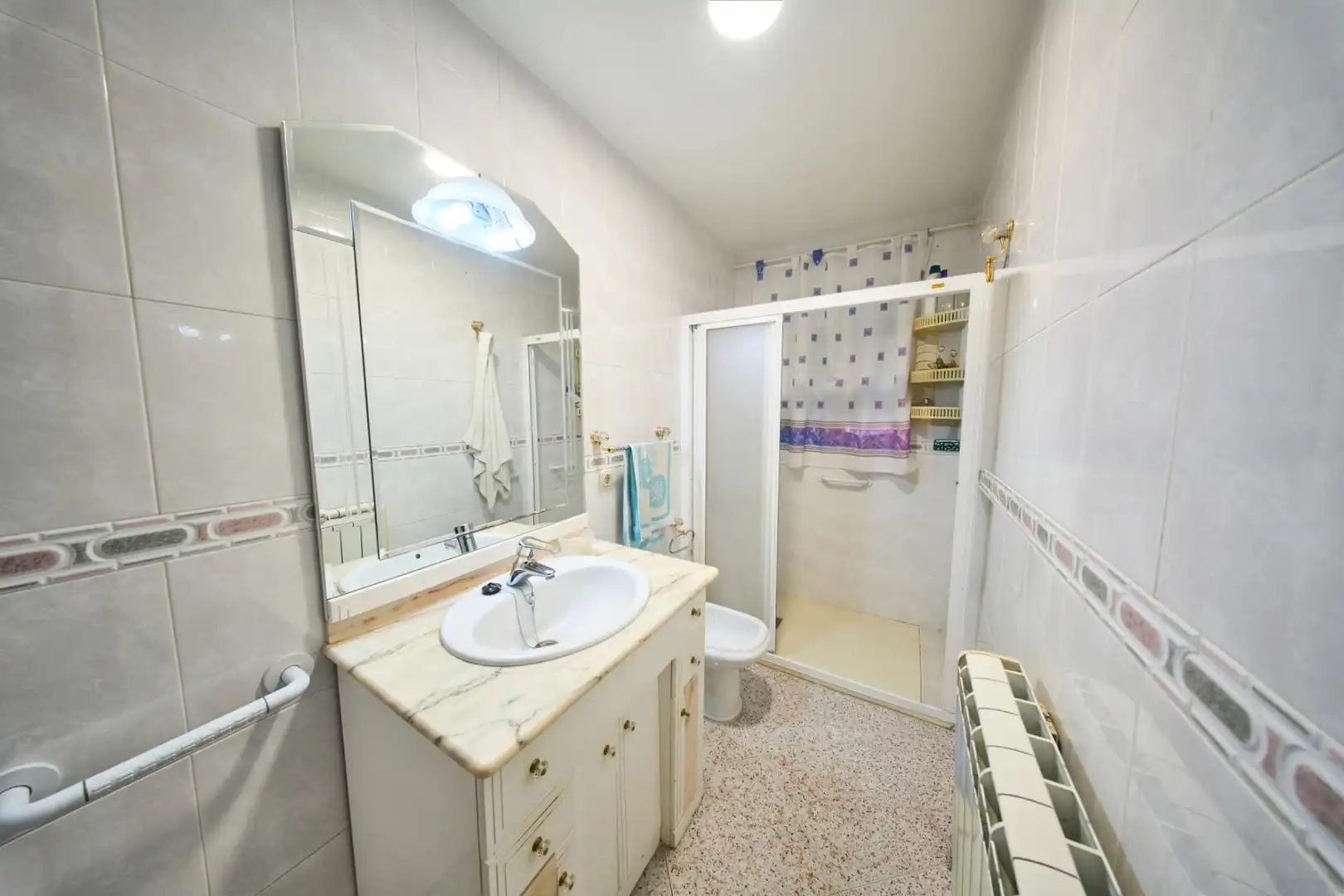 Bany de Casa o xalet en venda en Moclín