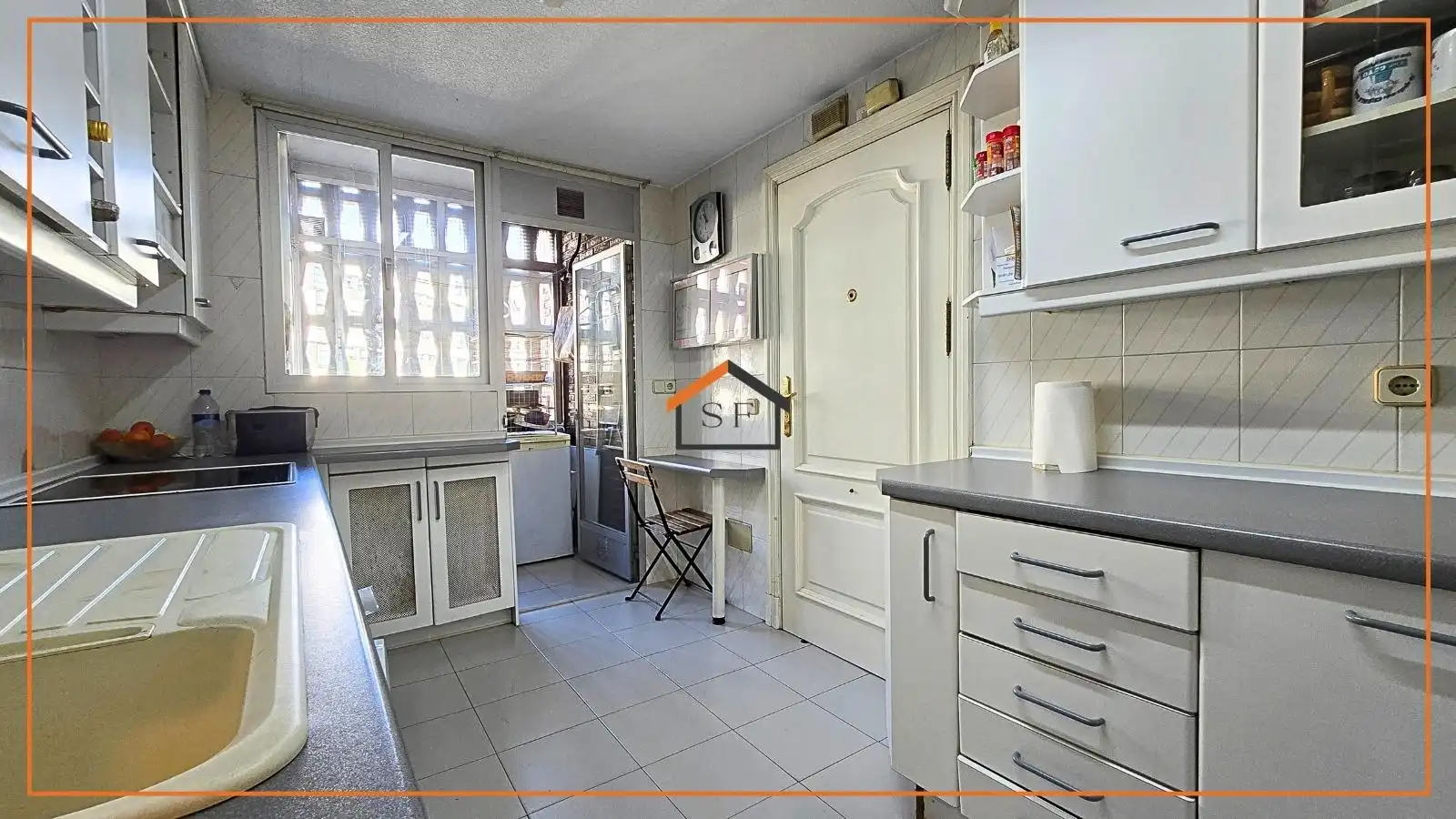 Cocina de Piso en venta en Madrid con Aire acondicionado, Jardín privado y Parquet