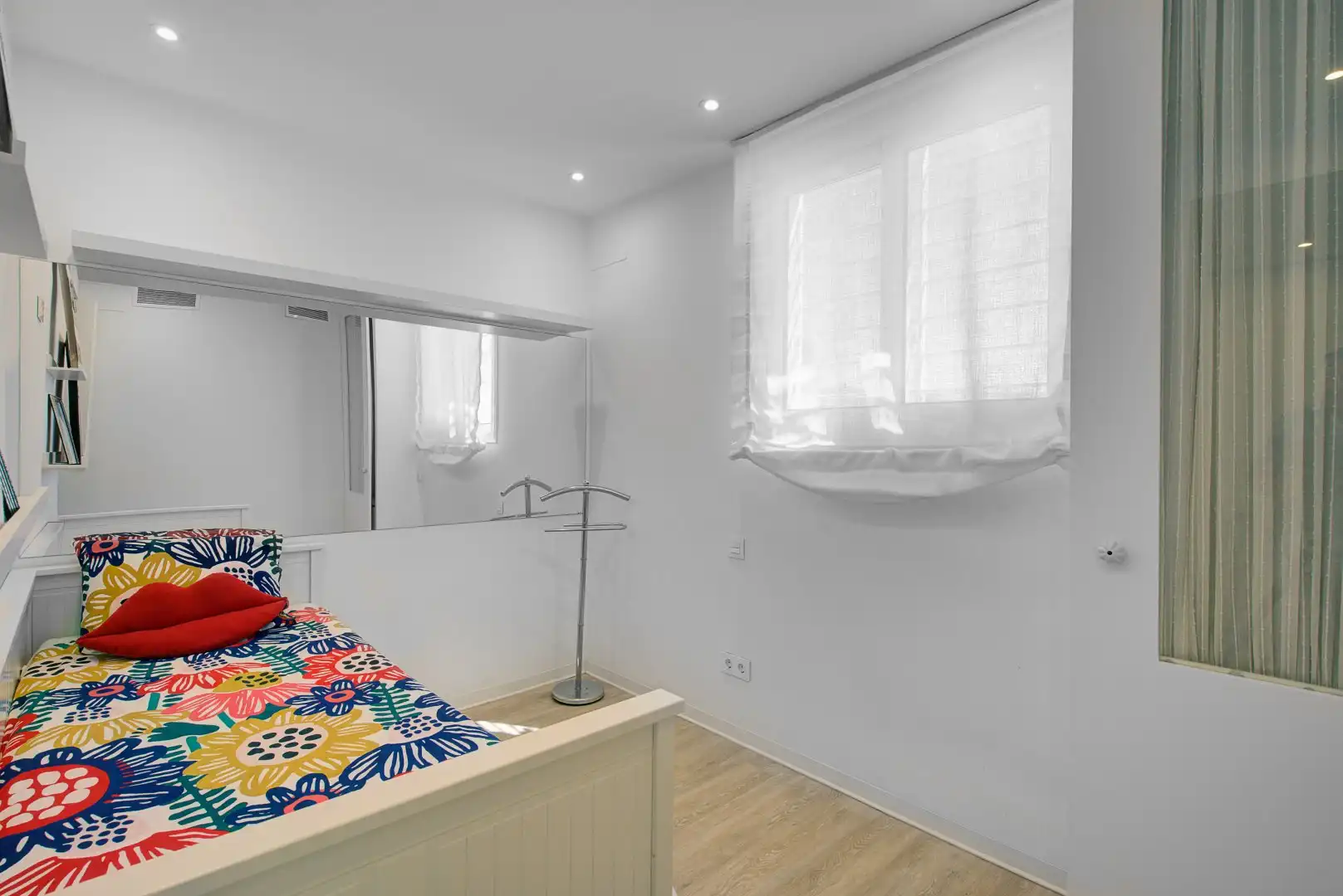 Habitación de Ático en venta en Sevilla con Aire acondicionado y Amueblado