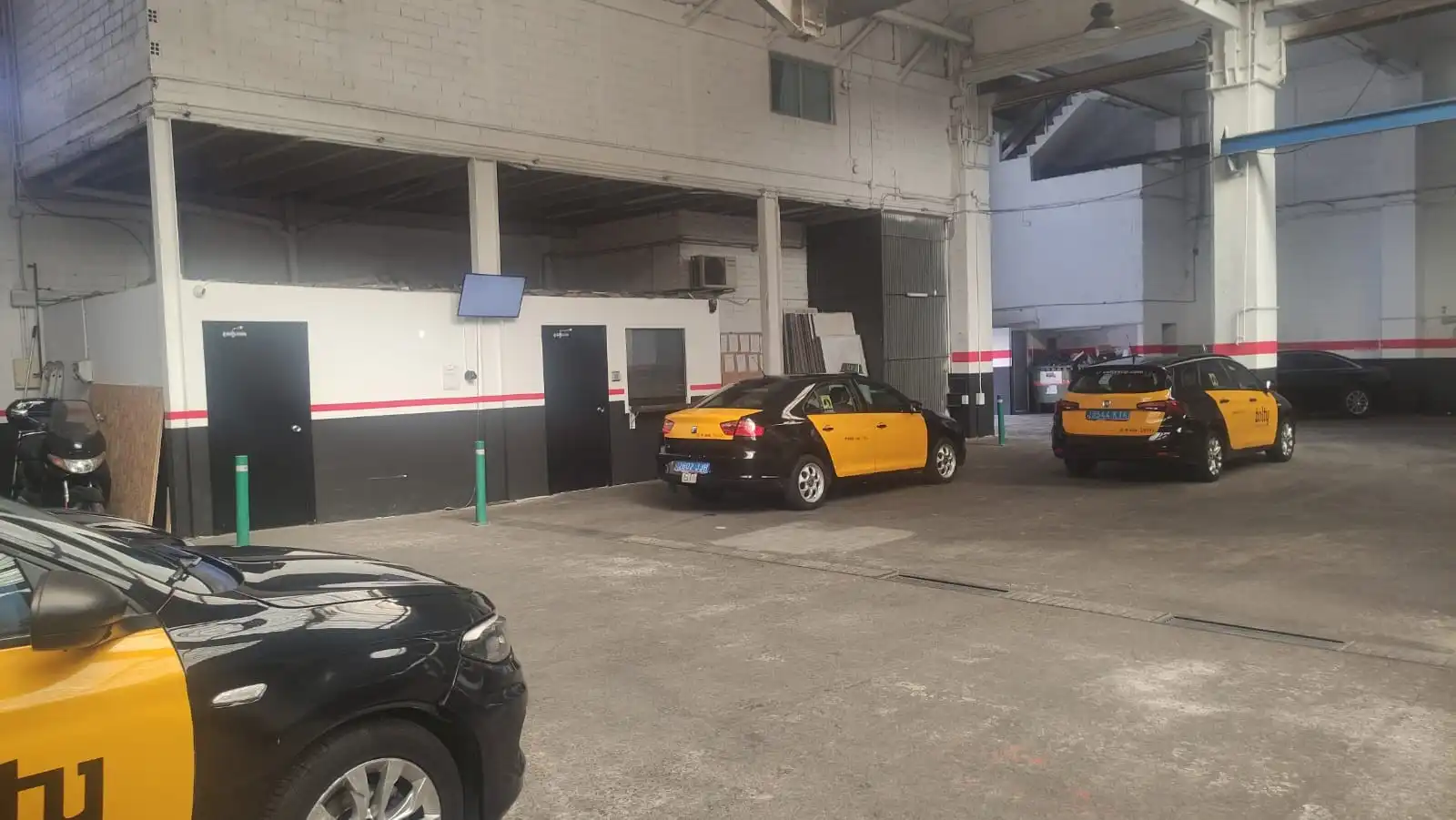 Industrial buildings for sale in BON PASTOR, -1, El Bon Pastor