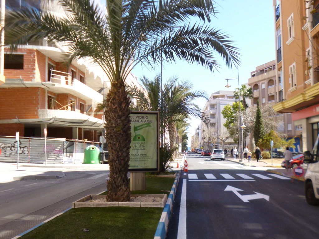 Exterior view of Study for sale in Torrevieja  with Furnished, Balcony and Community pool