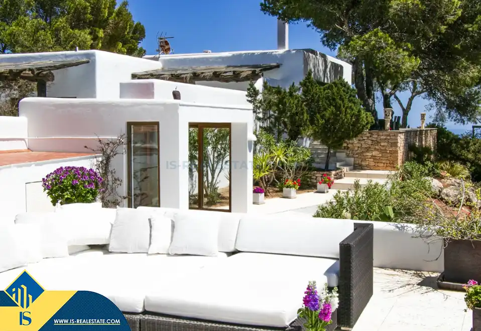 Villa mit Pool zum Verkauf in Sant Carles, imagen 3